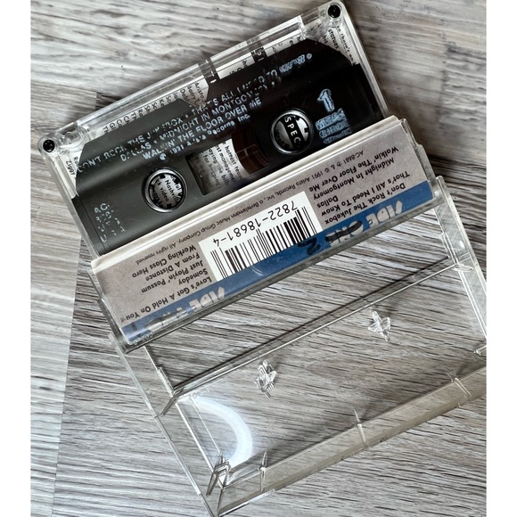 Alan Jackson . Don’t rock the jukebox cassette Tape - Picture 5 of 8